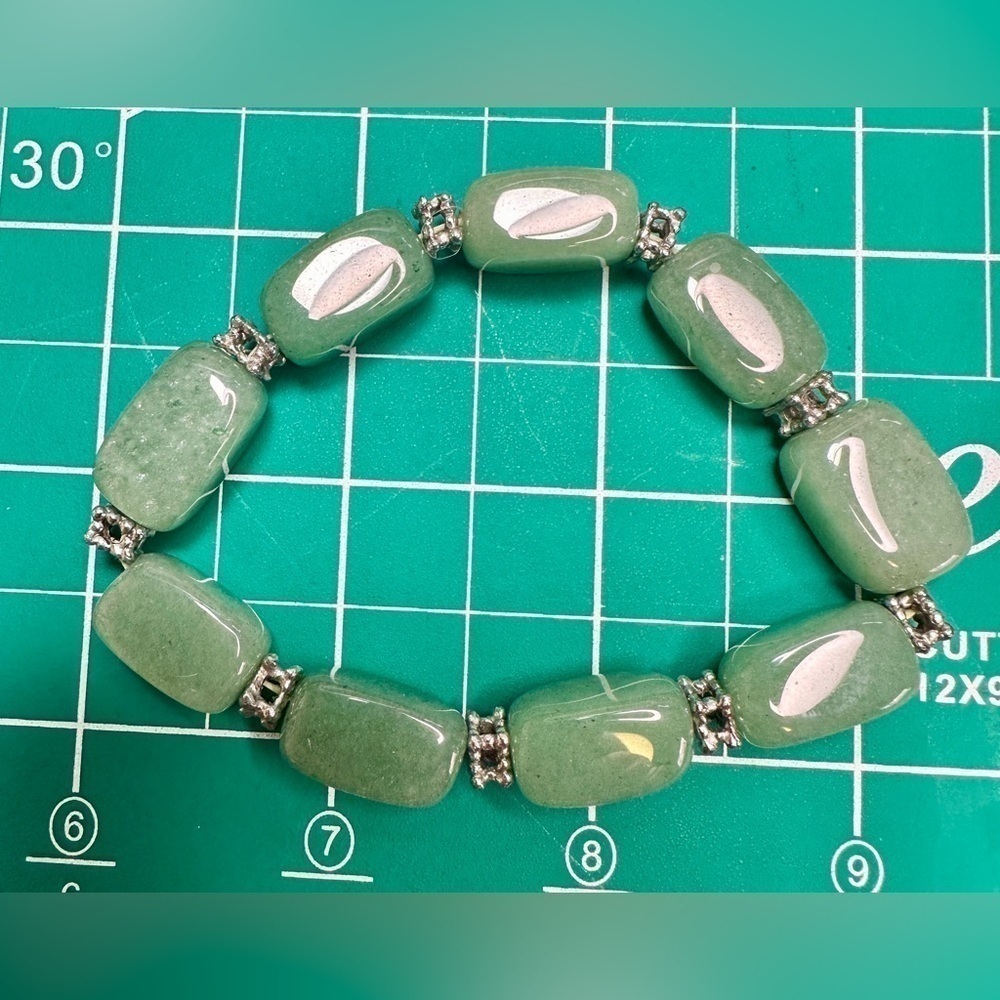 Green Aventurine Gemstone Bead‎ Stretch Bracelet - Picture 6 of 6